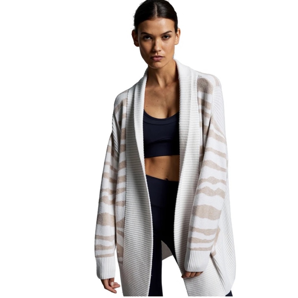 Varley Camrose Zebra Sweater - Picture 3 of 10